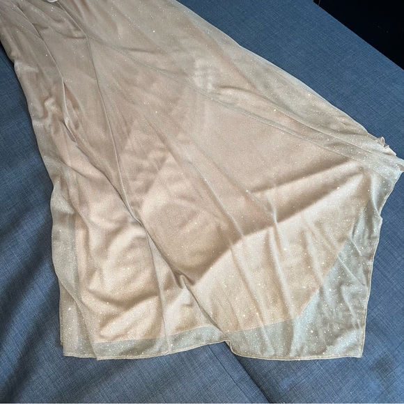 Gold Sparkle Glitter Shimmer Floor Length Gown Dress w. Halter, Lace-Up Back - Picture 11 of 12